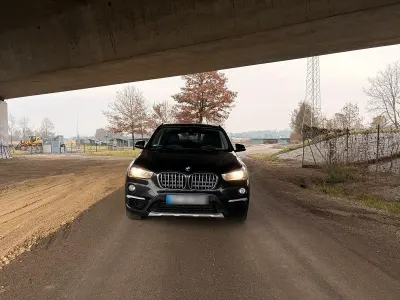 Gebraucht BMW X1 190 PS (139 kW) 2015 Schwarz SUV