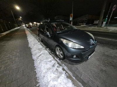 Gebraucht Peugeot 207 119 PS (87 kW) 2010 Grau Kombi