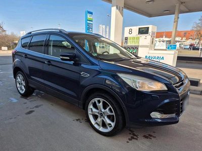 Gebraucht Ford Kuga 163 PS (119 kW) 2013 Blau SUV