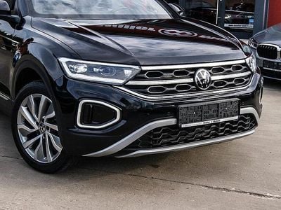 Second-hand VW T-Roc Move 110 CP (80 kW) 2024 Negru SUV
