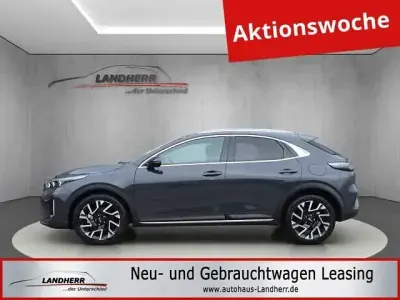 Neu Kia XCeed Sport 179 PS (131 kW) 2026 Grau SUV