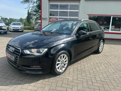 Brugt Audi A3 Attraction 105 HK (77 kW) 2013 Sort Sedan