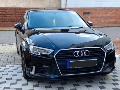 Schwarz Gebraucht 2018 Audi A3 Sport Limousine | 15.950 € (Fairer Preis)