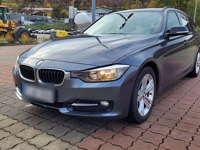Gebraucht BMW 320 Sport Line 184 PS (135 kW) 2013 Grau Kombi