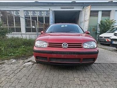 VW Golf IV