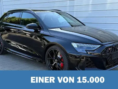 Neu Audi RS3 Sportback Comfort 400 PS (294 kW) 2026 Schwarz metallic Kleinwagen