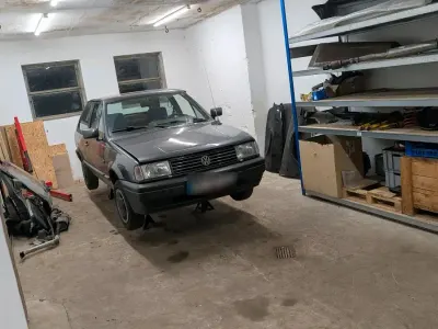 Gebraucht VW Polo 114 PS (83 kW) 1991 Grau Kleinwagen
