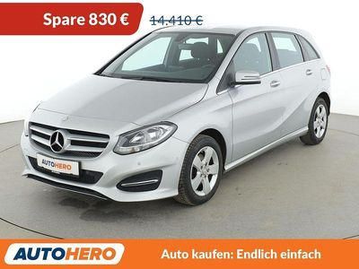 Gebraucht Mercedes B180 Style 122 PS (89 kW) 2015 Silber Van / Kleinbus