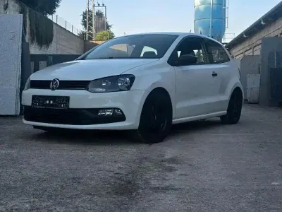 Gebraucht VW Polo 60 PS (44 kW) 2015 Weiß Kleinwagen
