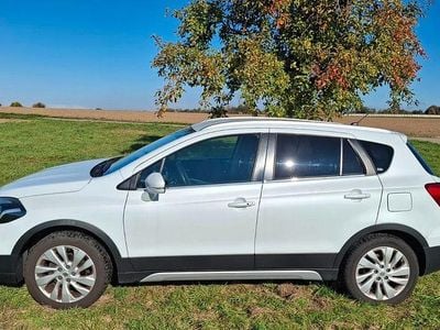 Gebraucht Suzuki SX4 S-Cross Comfort 111 PS (81 kW) 2016 Weiß Kleinwagen