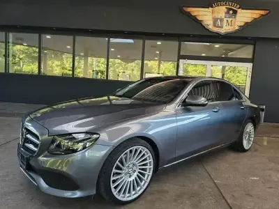 Gebraucht Mercedes E300 Avantgarde 245 PS (180 kW) 2019 Andere Limousine