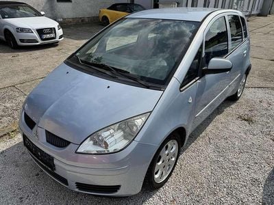 Starsilber Gebraucht 2006 Mitsubishi Colt Invite Kleinwagen | 3.999 € (Teuer)