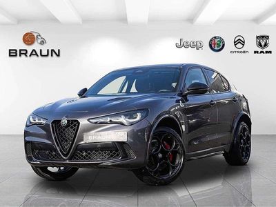 Neu Alfa Romeo Stelvio Quadrifoglio 519 PS (381 kW) 2026 Grigio vesuvio SUV