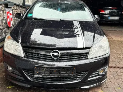 Gebraucht Opel Astra 140 PS (102 kW) 2007 Schwarz Cabrio