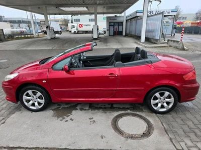 Gebraucht Peugeot 307 CC 140 PS (102 kW) 2007 Rot Cabrio