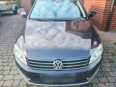 Gebraucht VW Passat 140 PS (102 kW) 2011 Braun Kombi