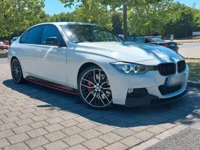 Gebraucht BMW 328 Sport Line 245 PS (180 kW) 2013 Weiß Limousine