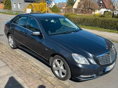Brugt Mercedes E250 204 HK (150 kW) 2010 Andere farben Sedan