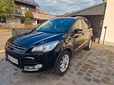 Gebraucht Ford Kuga SYNC Edition 179 PS (131 kW) 2015 Schwarz SUV