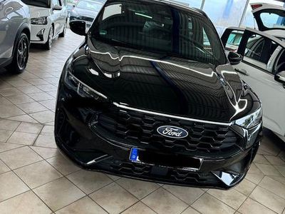 Gebraucht Ford Kuga ST-Line 186 PS (136 kW) 2024 Schwarz SUV