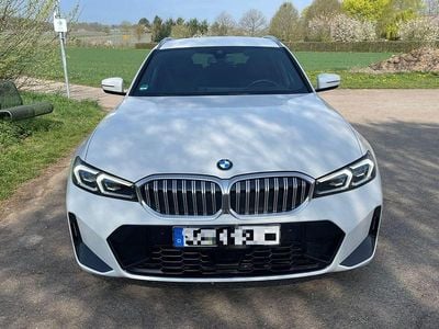 Usata BMW 330 Sport Line 286 CV (210 kW) 2023 Bianco Station wagon