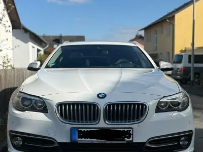 Gebraucht BMW 530 258 PS (189 kW) 2014 Weiß Kombi