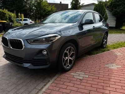Gebraucht BMW X2 Advantage 190 PS (139 kW) 2019 Grau SUV