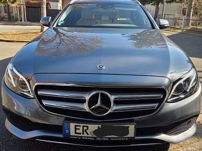 Gebraucht Mercedes E220 194 PS (142 kW) 2018 Grau Limousine