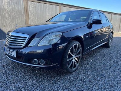 Gebraucht Mercedes E350 231 PS (169 kW) 2011 Blau Limousine
