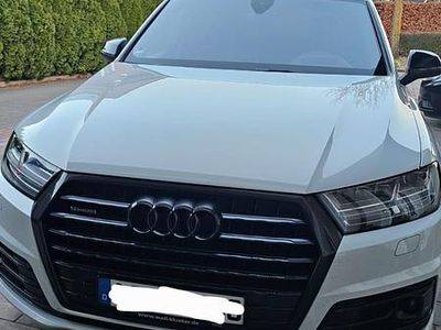 Second-hand Audi Q7 S-Line 272 CP (200 kW) 2016 Alb SUV