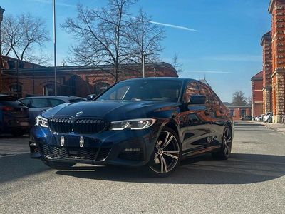 Gebraucht BMW 320 M Sport 190 PS (139 kW) 2020 Blau Limousine