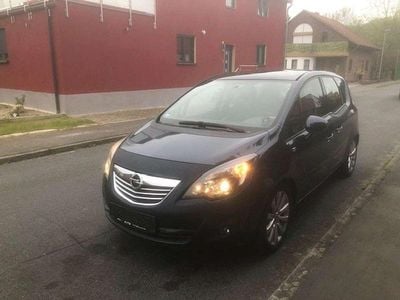 Blau Gebraucht 2013 Opel Meriva Innovation Van / Kleinbus | 4.490 € (Guter Preis)