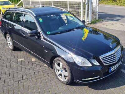 Mercedes E220