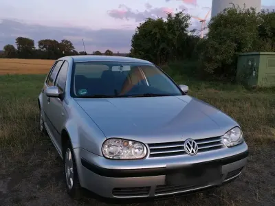 Gebraucht VW Golf IV Edition 75 PS (55 kW) 2001 Silber Kleinwagen