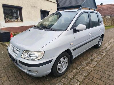 Gebraucht Hyundai Matrix 122 PS (89 kW) 2003 Silber Van / Kleinbus