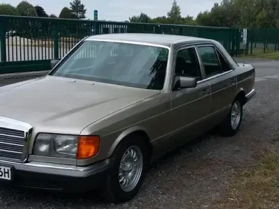 Gebraucht Mercedes 300 SE 180 PS (132 kW) 1985 Braun Limousine