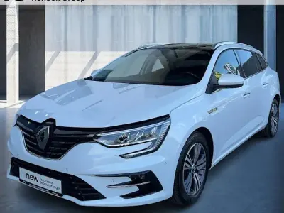 Używany VW Passat 150 KM (110 kW) 2024 Czarny Kombi