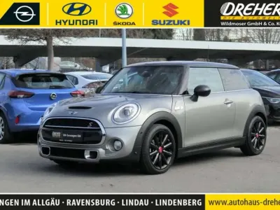 Używany Mini Cooper S 192 KM (141 kW) 2017 Srebrny Hatchback
