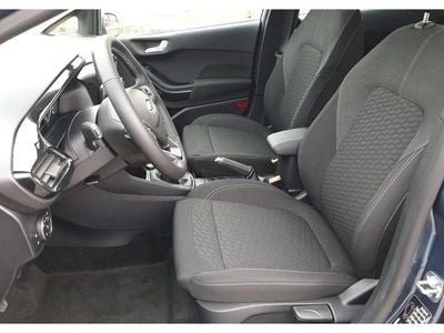 Second-hand Ford Fiesta Titanium 101 CP (74 kW) 2024 Albastru Hatchback
