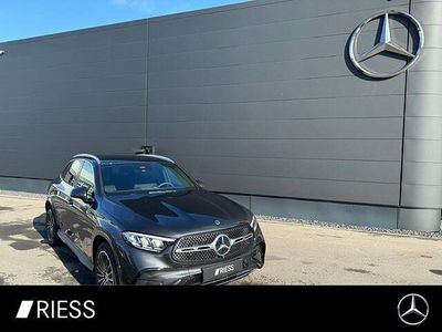 Gebraucht Mercedes GLC200 AMG 204 PS (150 kW) 2024 Grau SUV