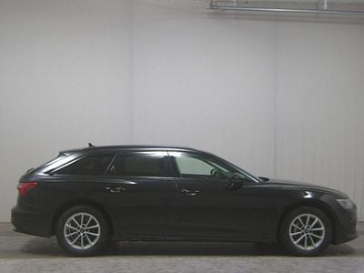 Gebraucht Audi A6 Basis 163 PS (119 kW) 2022 Schwarz Kombi
