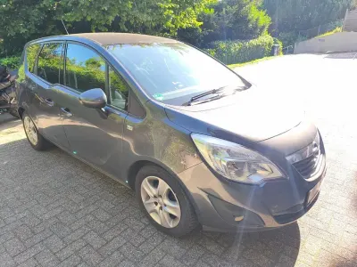 Gebraucht Opel Meriva 120 PS (88 kW) 2011 Grau Van / Kleinbus