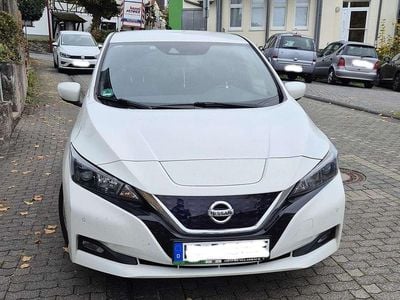 Gebraucht Nissan Leaf N-Connecta 160 kW (218 PS) 2022 Weiß Kleinwagen
