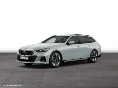 Gebraucht BMW 520 Sport Line 190 PS (139 kW) 2025 Grau Kombi