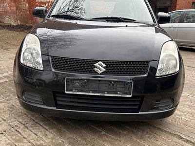Gebraucht Suzuki Swift 92 PS (67 kW) 2005 Schwarz Kleinwagen