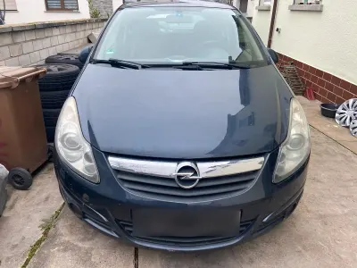 Brugt Opel Corsa 80 HK (58 kW) 2008 Grå Hatchback