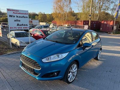 Gebraucht Ford Fiesta Individual 95 PS (69 kW) 2014 Blau Kleinwagen