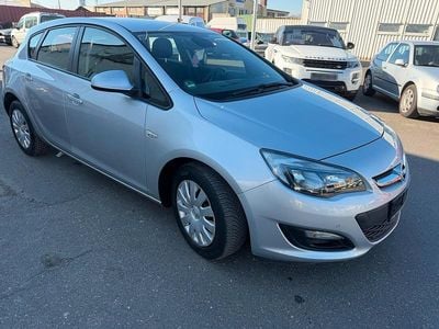 Gebraucht Opel Astra 140 PS (102 kW) 2013 Silber Kombi