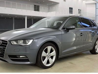 Second-hand Audi A3 Sport 110 CP (80 kW) 2016 Gri Berlinǎ