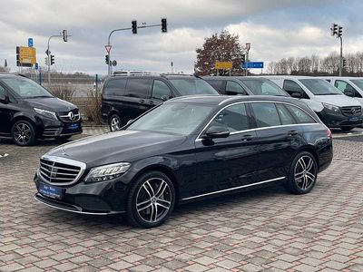 Gebraucht Mercedes C300e 194 PS (142 kW) 2020 Schwarz Limousine